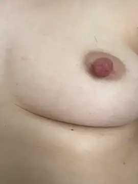 Snapshot of MiaBlossom chatting on April 11, 2026, 8:40 am MiaBlossom online show from April 11, 2026, 8:40 am