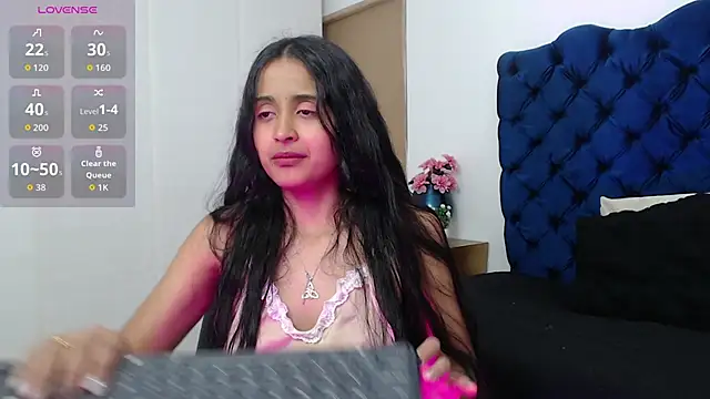 Snapshot of Lili666_ chatting on October 31, 2025, 3:14 am Lili666 online show from October 31, 2025, 3:14 am