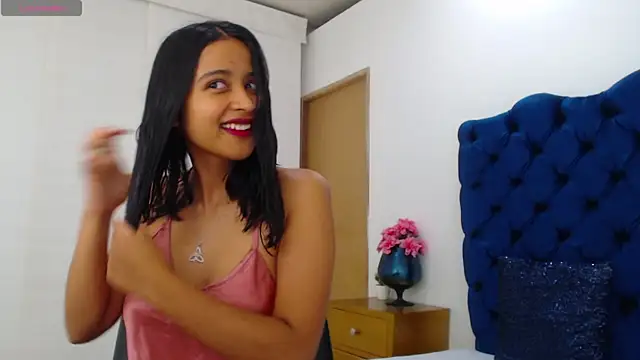 Lili666  online show from May 14, 2026, 3:25 am
