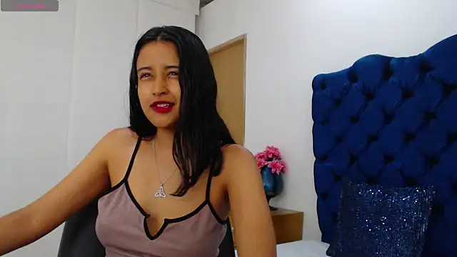 Lili666  online show from May 12, 2026, 3:25 am