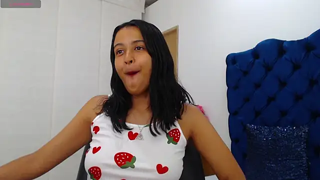 Lili666  online show from May 11, 2026, 3:41 am