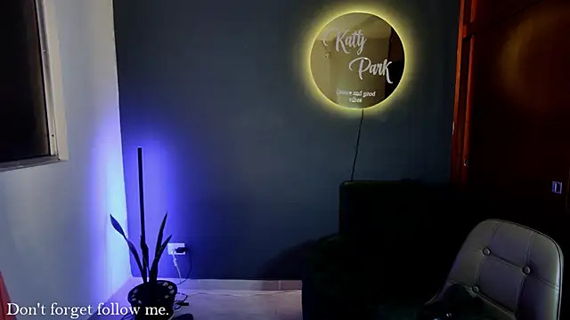 kattypark online show from February 28, 2025, 2:31 am