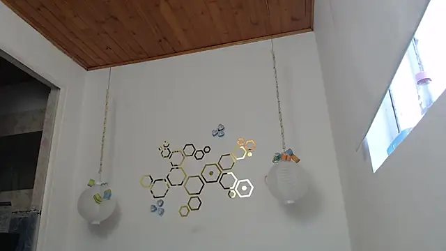 adriscute online show from March 2, 2025, 10:56 pm