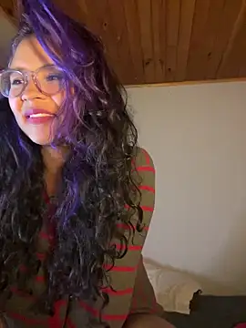 Snapshot of Hathorlove chatting on February 19, 2025, 4:34 am Hathorlove online show from February 19, 2025, 4:34 am