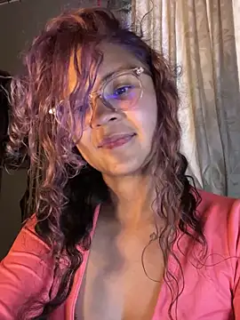 Snapshot of Hathorlove chatting on January 19, 2025, 10:06 pm Hathorlove online show from January 19, 2025, 10:06 pm