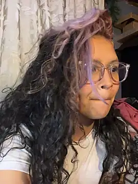 Snapshot of Hathorlove chatting on January 28, 2025, 12:26 am Hathorlove online show from January 28, 2025, 12:26 am