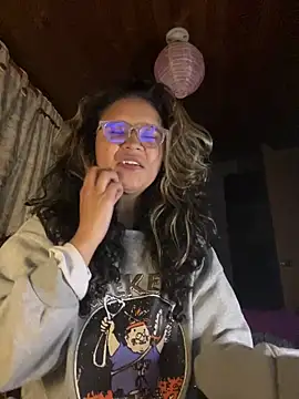 Snapshot of Hathorlove chatting on September 19, 2025, 5:00 am Hathorlove online show from September 19, 2025, 5:00 am