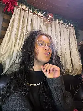 Snapshot of Hathorlove chatting on February 3, 2025, 3:42 am Hathorlove online show from February 3, 2025, 3:42 am