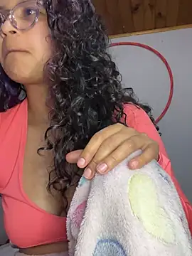 Snapshot of Hathorlove chatting on March 6, 2025, 5:57 am Hathorlove online show from March 6, 2025, 5:57 am