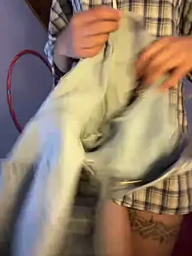 Snapshot of Hathorlove chatting on February 15, 2025, 11:36 pm Hathorlove online show from February 15, 2025, 11:36 pm