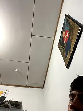 11mairr online show from September 10, 2025, 9:36 pm