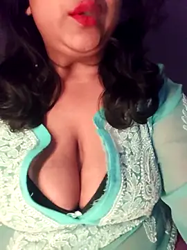 sassy horny online show from February 19, 2025, 7:37 pm