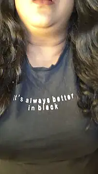 sassy horny online show from March 15, 2026, 7:43 pm