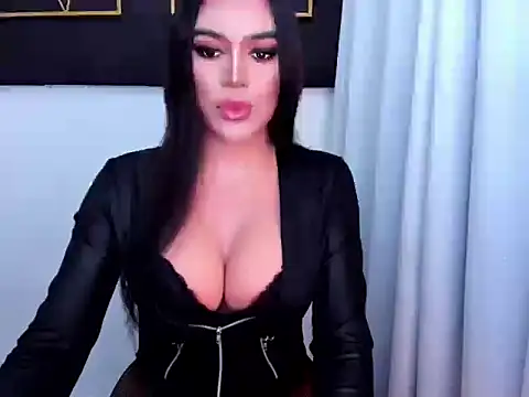 hotstellacumxxx online show from May 27, 2026, 12:42 am