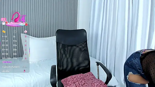 nayelii d online show from April 8, 2026, 12:17 pm