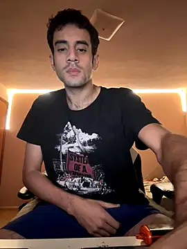 lanceeunderwood online show from December 2, 2024, 7:00 pm