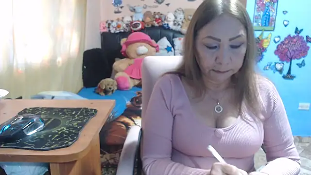 milfeddy  online show from February 5, 2026, 7:43 pm