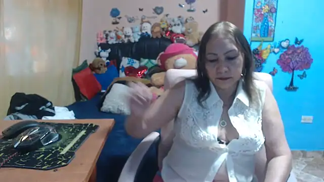 Snapshot of milfeddy_ chatting on October 15, 2025, 8:28 pm milfeddy online show from October 15, 2025, 8:28 pm