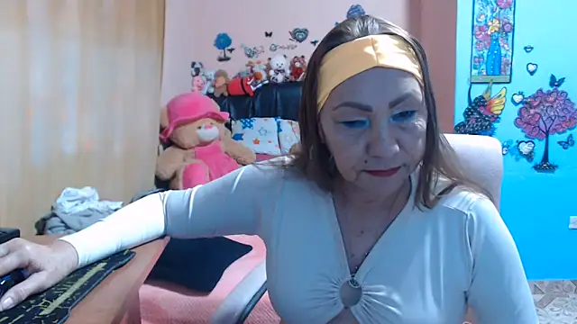 Snapshot of milfeddy_ chatting on June 11, 2026, 12:02 pm milfeddy online show from June 11, 2026, 12:02 pm