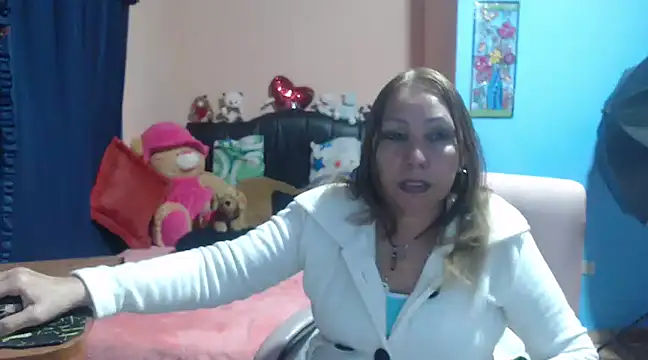 Snapshot of milfeddy_ chatting on February 19, 2025, 12:25 am milfeddy online show from February 19, 2025, 12:25 am