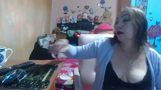 Snapshot of milfeddy_ chatting on November 27, 2025, 8:20 pm milfeddy online show from November 27, 2025, 8:20 pm