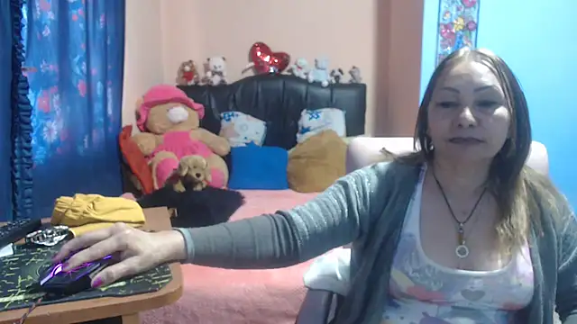 Snapshot of milfeddy_ chatting on February 19, 2025, 8:41 pm milfeddy online show from February 19, 2025, 8:41 pm