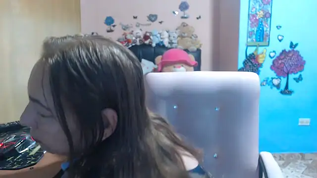 milfeddy  online show from May 6, 2026, 11:47 am
