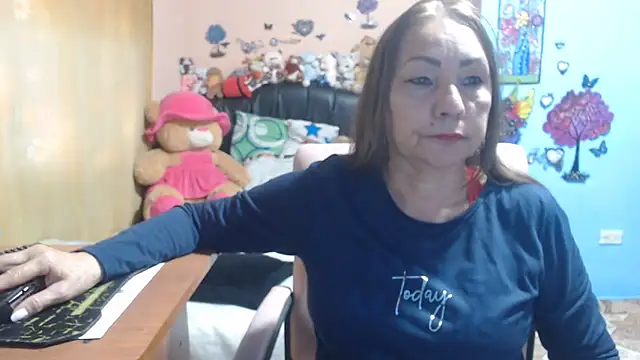 milfeddy  online show from May 7, 2026, 12:19 pm
