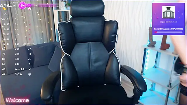Snapshot of RedPeach chatting on March 21, 2025, 6:40 pm RedPeach online show from March 21, 2025, 6:40 pm