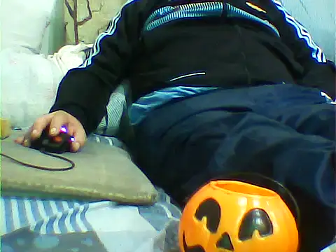 messi syssy online show from October 30, 2025, 9:29 am