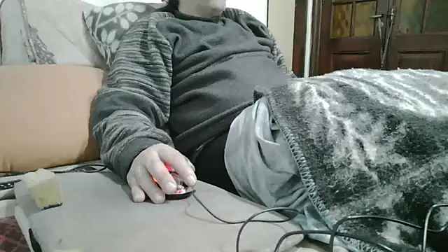 messi syssy online show from May 18, 2026, 11:09 pm