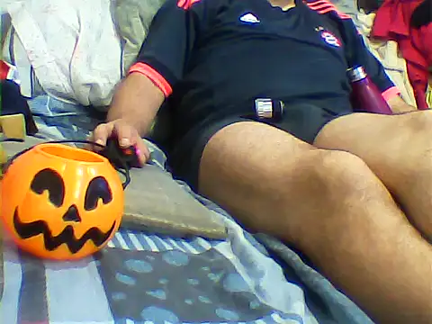 messi syssy online show from October 27, 2025, 10:54 pm