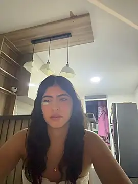 Gaby zahir  online show from November 19, 2025, 9:53 am