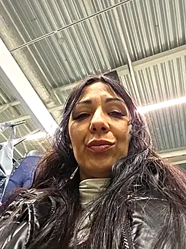 LeticiaWoods online show from April 4, 2026, 6:14 pm