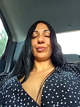 Snapshot of LeticiaWoods chatting on June 12, 2026, 11:30 am LeticiaWoods online show from June 12, 2026, 11:30 am