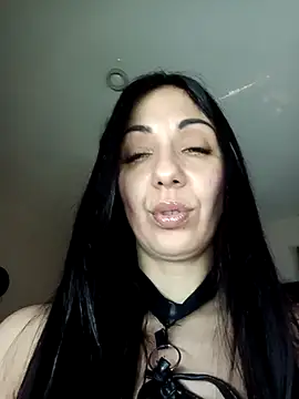 Snapshot of LeticiaWoods chatting on March 7, 2025, 9:40 am LeticiaWoods online show from March 7, 2025, 9:40 am