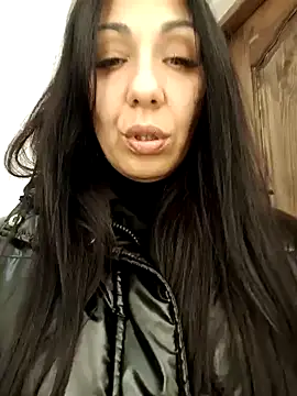 Snapshot of LeticiaWoods chatting on January 6, 2025, 8:18 pm LeticiaWoods online show from January 6, 2025, 8:18 pm