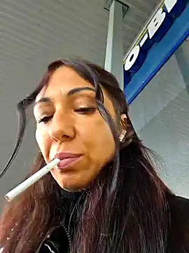 LeticiaWoods online show from October 16, 2025, 9:39 am