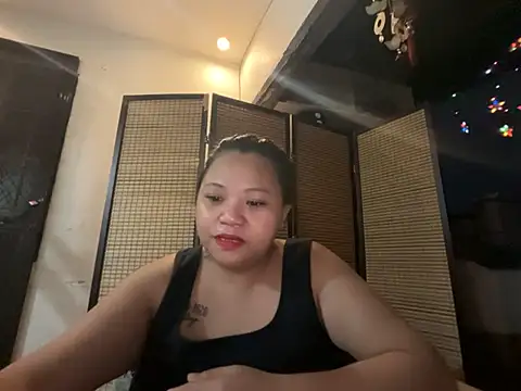 Snapshot of Asianwow22 chatting on July 25, 2026, 12:44 pm Asianwow22 online show from July 25, 2026, 12:44 pm