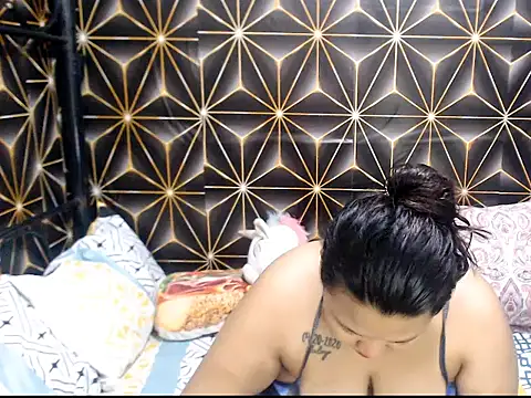Snapshot of Asianwow22 chatting on July 18, 2026, 3:09 pm Asianwow22 online show from July 18, 2026, 3:09 pm