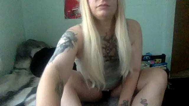 alexabunni online show from July 19, 2026, 3:53 pm