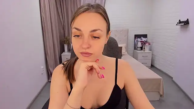 Snapshot of JessicaNickson chatting on January 22, 2025, 9:57 am JessicaNickson online show from January 22, 2025, 9:57 am