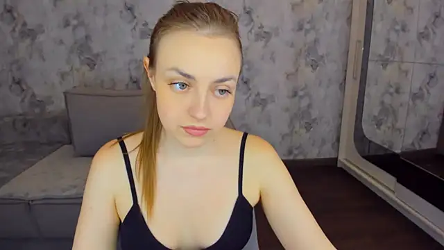 Snapshot of JessicaNickson chatting on March 18, 2025, 1:23 pm JessicaNickson online show from March 18, 2025, 1:23 pm