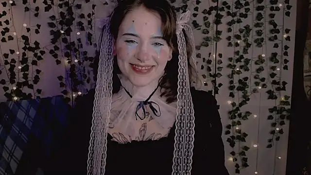 risha laas online show from November 2, 2025, 8:03 pm