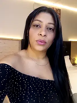 Snapshot of Lashmy111 chatting on March 18, 2026, 3:53 am Lashmy111 online show from March 18, 2026, 3:53 am