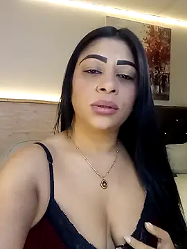 Snapshot of Lashmy111 chatting on April 1, 2026, 4:25 am Lashmy111 online show from April 1, 2026, 4:25 am