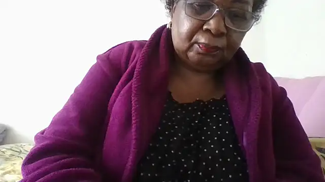 KinkyRicoSaisyours online show from May 17, 2026, 12:27 pm