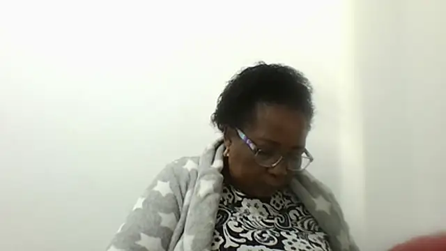 KinkyRicoSaisyours online show from May 3, 2026, 1:25 pm