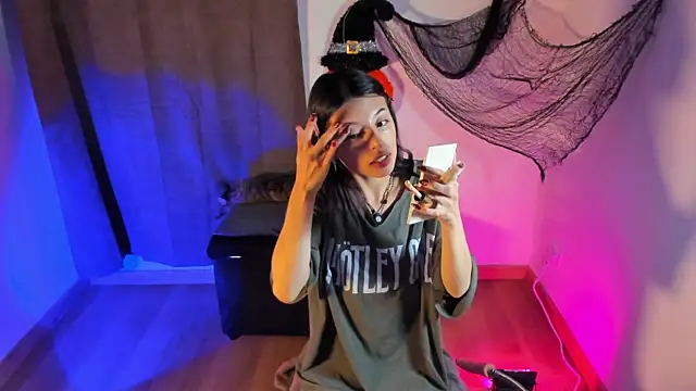 NanaRott online show from October 27, 2025, 10:44 pm