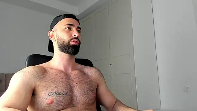 MichaelMasterss online show from April 5, 2026, 10:16 pm